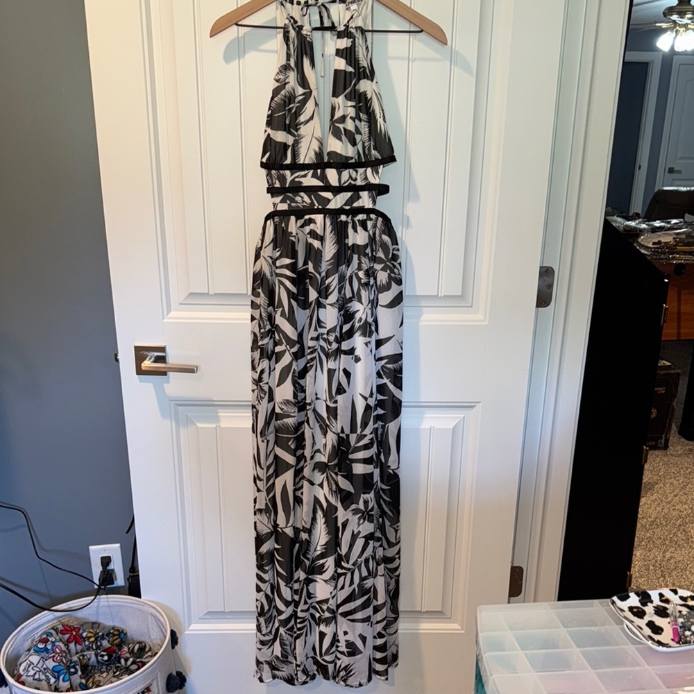 Express Monochrome Floral Halter Dress